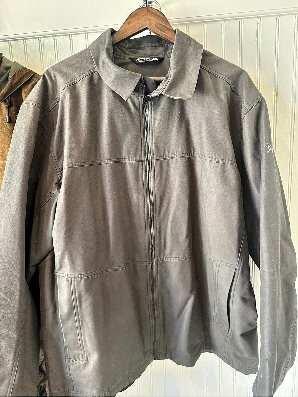 Arc'teryx Crosswire Jacket Men's Gray Full-Zip Jacket